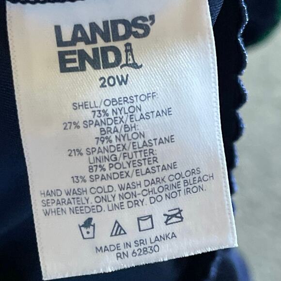 Lands End One Piece Swimsuit - Picture 3 of 3